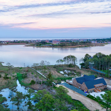 Pond View in Osprey Watch
