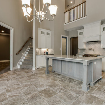 Craftsman: 4,022 ft²/4 BR/3.5 BA/2 ST