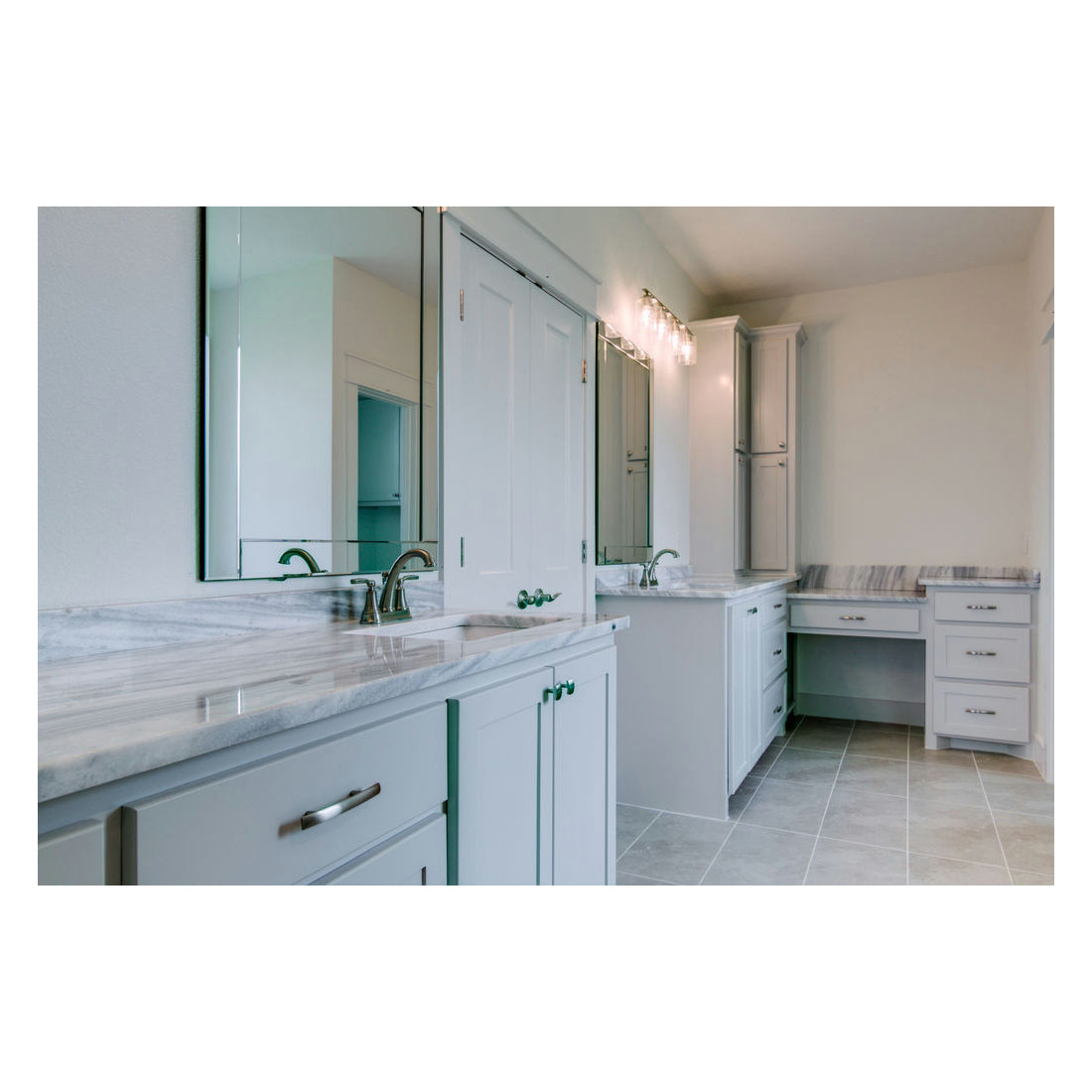 Double-Vanity Master Bath