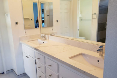 Bathroom - bathroom idea in San Diego