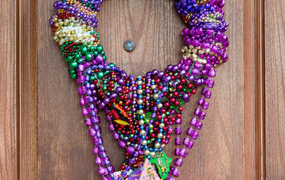 Create a Festive, Colorful Mardi Gras Bead Wreath