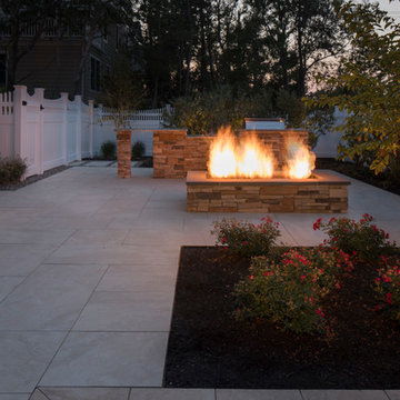 Contemporary Pool and Hardscape