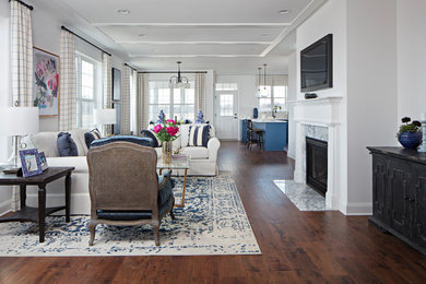Elegant living room photo in Baltimore
