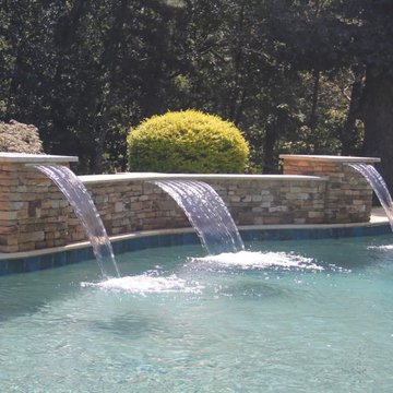 Custom Pool Cumming