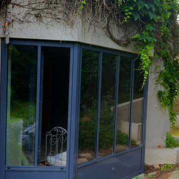 Saint-Cloud : réalisation d’un escalier en verre dans un hôtel particulier