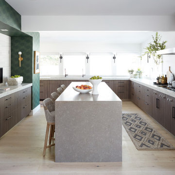 Modern Kitchen & Living Space – Farwell – Private Selection Collection
