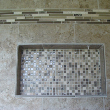 Warm neutral bathroom