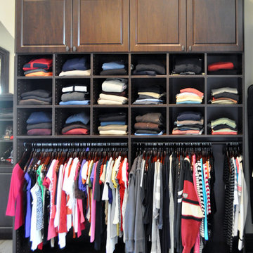 Dark Wood Grained Walk-in Closet