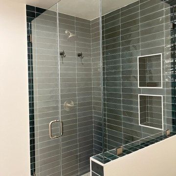 Vibrant Elegance: A Modern Bathroom Transformation