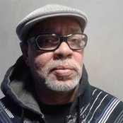 Gregory Weber's photo