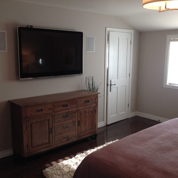 Guest Bedroom in Greys and Purples