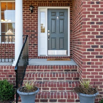 Governor’s Pointe – ONE HOME REMAINING!