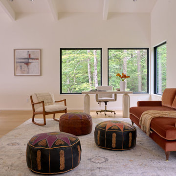 Modern Lakeside Retreat in Stockbridge, MA