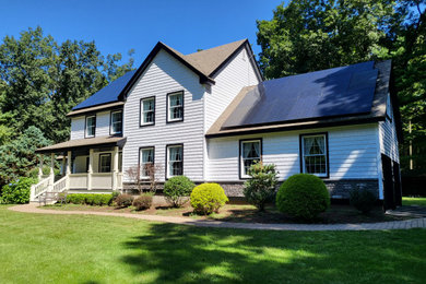 Inspiration for a 1950s exterior home remodel in Boston