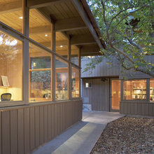 Detached Office/ Work house