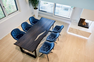 Modernes Wohnzimmer in Sonstige