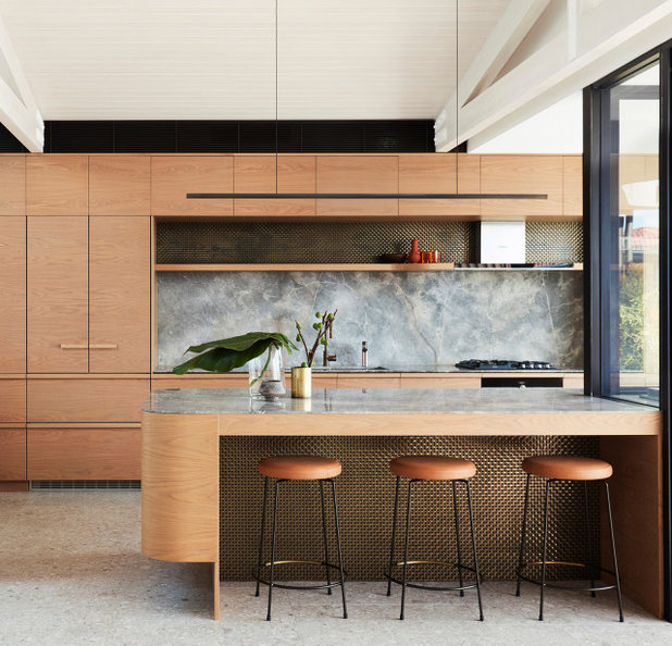 Contemporary Kitchen by Luigi Rosselli Architects