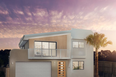 Coastal exterior home idea in Brisbane