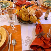 A Traditional Thanksgiving Table