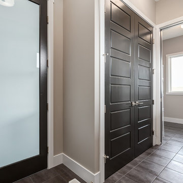 Praise Modern Acreage on Golf Course