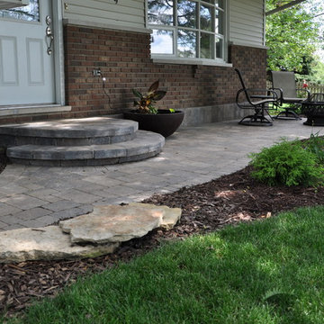 Downers Grove - Front Entry Sidewalk and Patio
