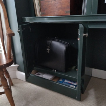 British Racing Green Study Bookshelves