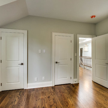 Etobicoke Princess Gardens - 10 Farningham Crescent