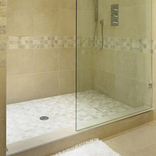 Shower - Caroline