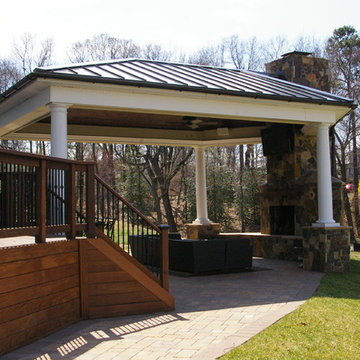 Before & After: Custom Outdoor Living Area