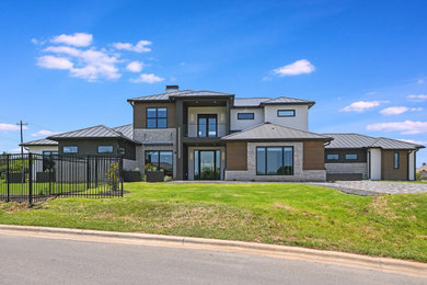 Example of an exterior home design in Austin