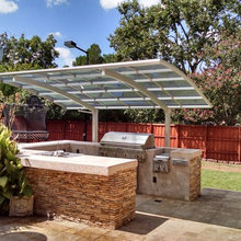 OUTDOOR KITCHEN