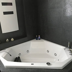 Il piacere della vasca da bagno - Bathtubs