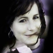 Renee Elton Smiths foto