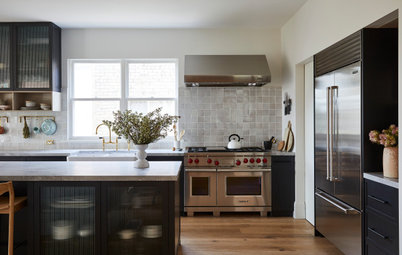 Room of the Week: A Country-Style Kitchen With an Urban Twist