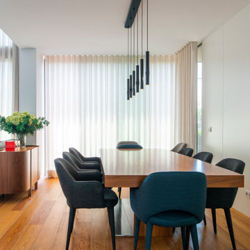 Dining Table and Upholstered Chairs, Cascais