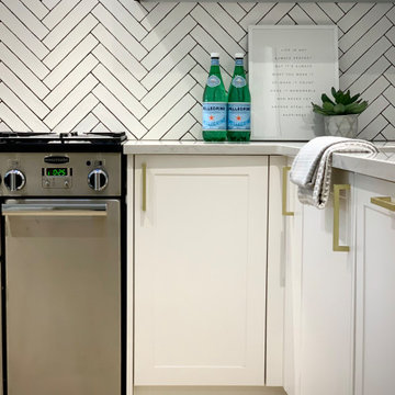 Traditional - modern kitchen design