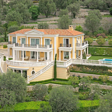 Saint Tropez Garden Design