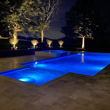 Backyard Year Round Night-Life From the Swimming Pool and Spa!