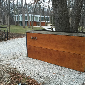 Lake Forest Modern Residence