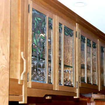 ARTS AND CRAFTS KITCHENS