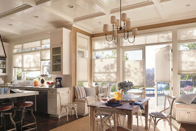 Example of a classic kitchen design in New York