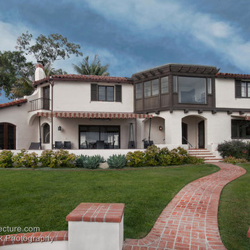 Historically Sensitive Remodel of a 1929 Richard Requa