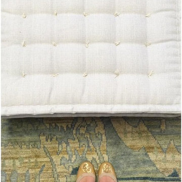 Shop Weekender House, Décor