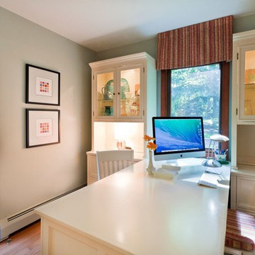 An Office for Her
