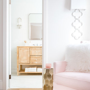 Georgian Drive, Oakville: Master Suite