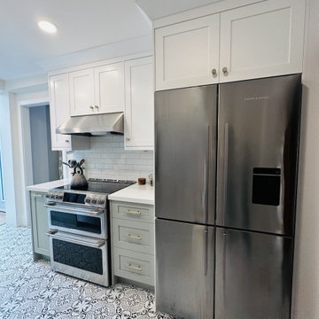 Westwood Ave. Contemporary Kitchen Addition - Toronto