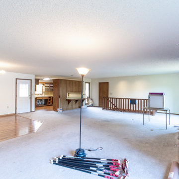 Caddy Court Kitchen & Mainfloor Remodel Before/Afters
