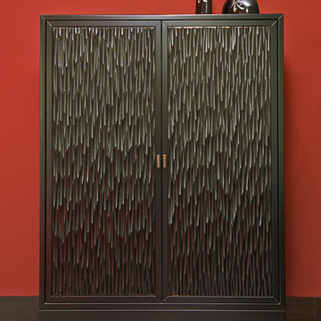 2-türiger Schrank mit 3D gefräster Front
