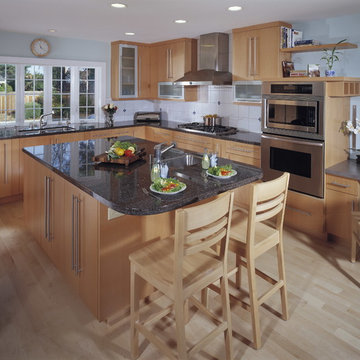 Beech Wood Modern Kitchen