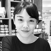 Sherry Wang's photo